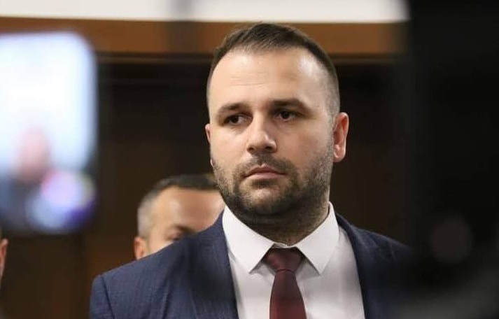 Durmishi: OBRM-PDUKM duhet të bisedojë me faktorin ndërkombëtar për ndryshimet kushtetuese