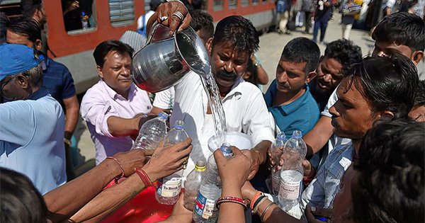 Temperatura në Delhi shkon 52.9°C, thyhet rekordi kombëtar në Indi