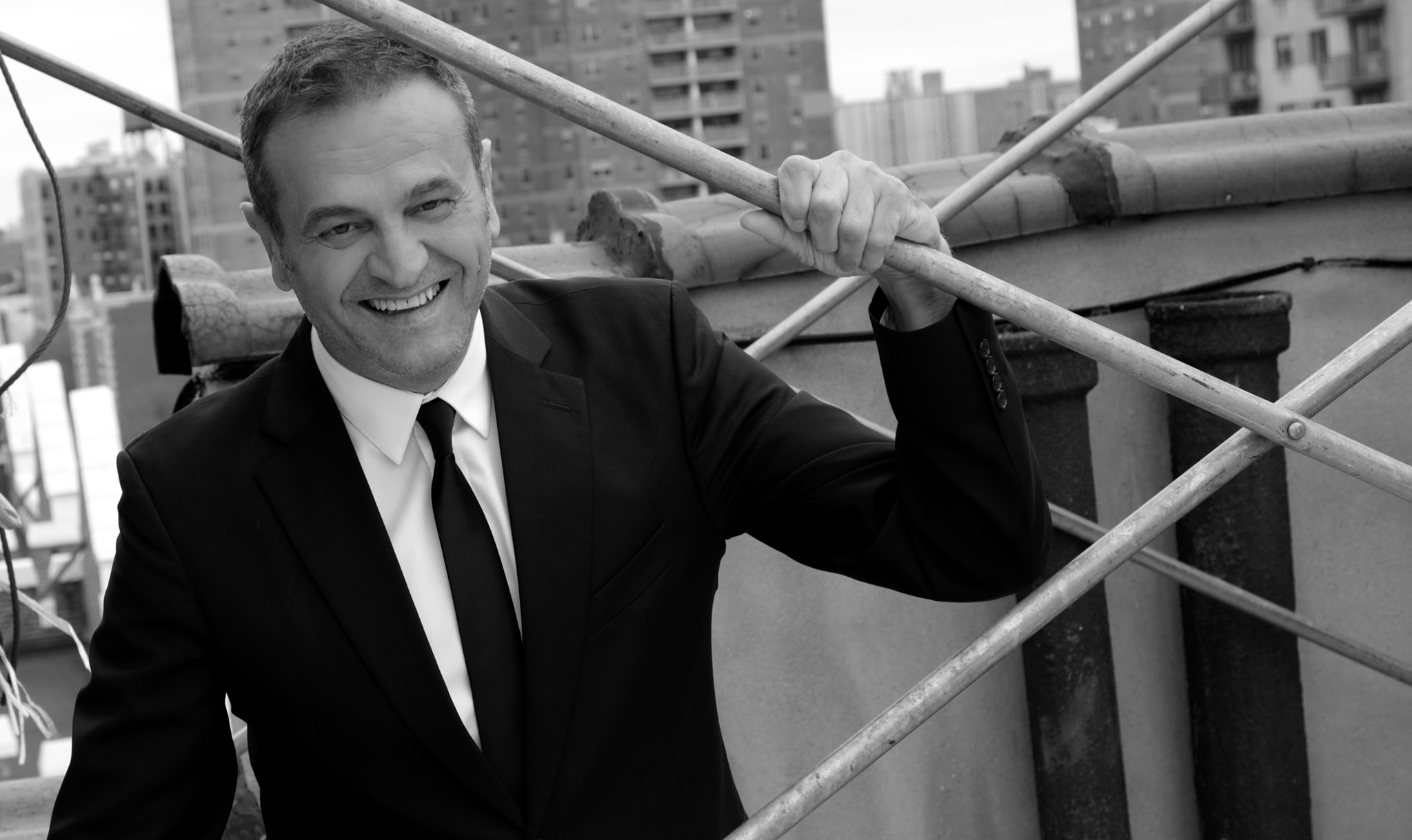 “Nuk ndihem fajtor” – Sinan Vllasaliu deklarohet për akuzën e shmangies së tatimit