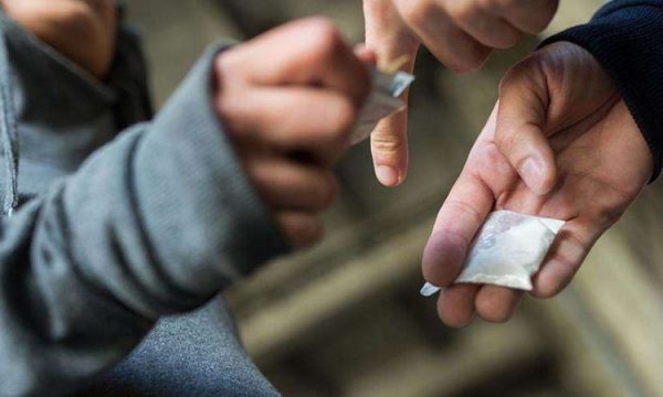 Në Kosovë mbi 10 mijë persona të varur nga droga, 5 mijë nga kokaina