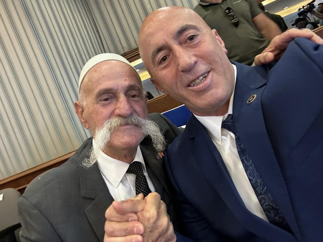 Haradinaj bashkë me Rifat Jasharin: Gëzuar 25 vjet liri nga Kuvendi i Kosovës