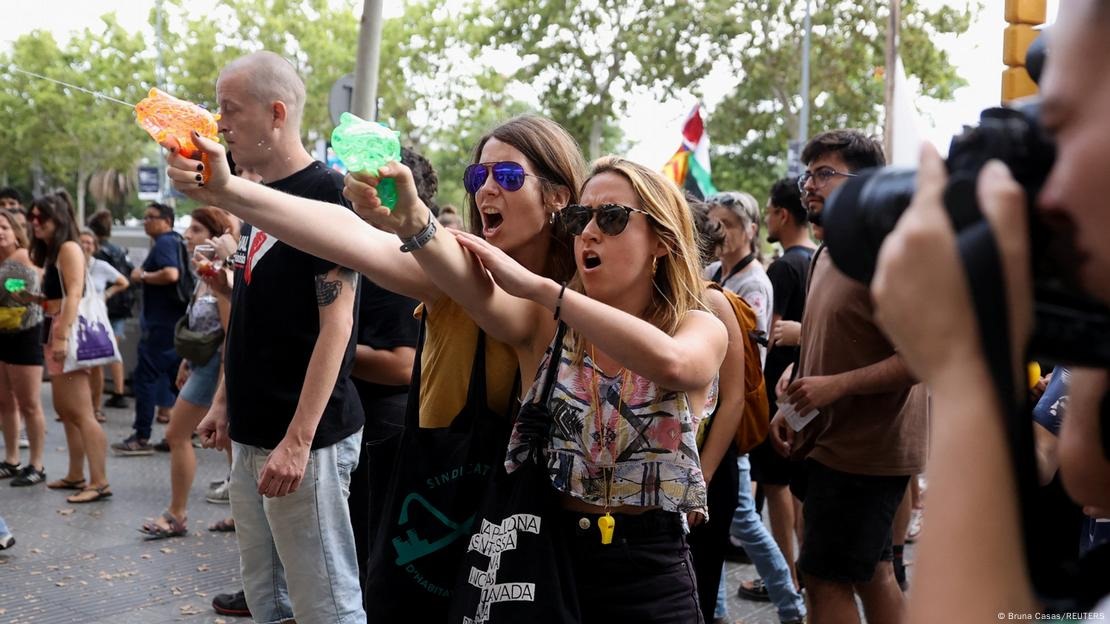 Të irrituar nga turizmi masiv: Barcelona do të rrisë taksën turistike