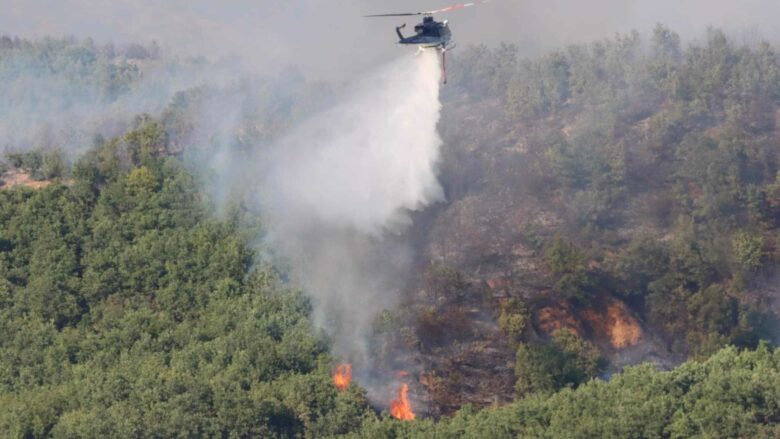 Shpërthen zjarr edhe në Manastir, Konjanovski: Është vënë në funksion shtabi për mbrojtje dhe shpëtim