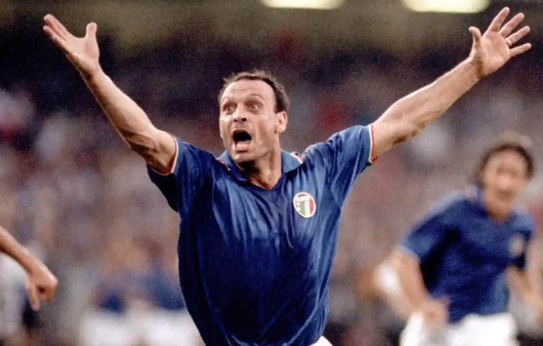 Ndahet nga jeta legjenda e futbollit italian, Totò Schillaci