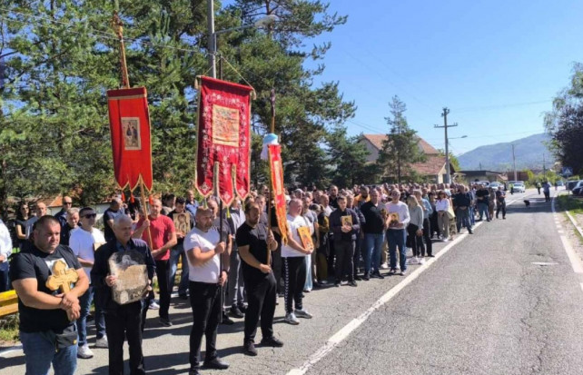 Protestojnë serbët në Zubin Potok, kjo është arsyeja