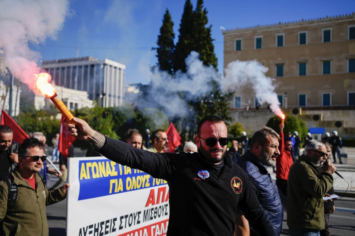  Paralizohet  transporti publik në Greqi për shkak të grevës  punonjësit kërkojnë rritje të standardit