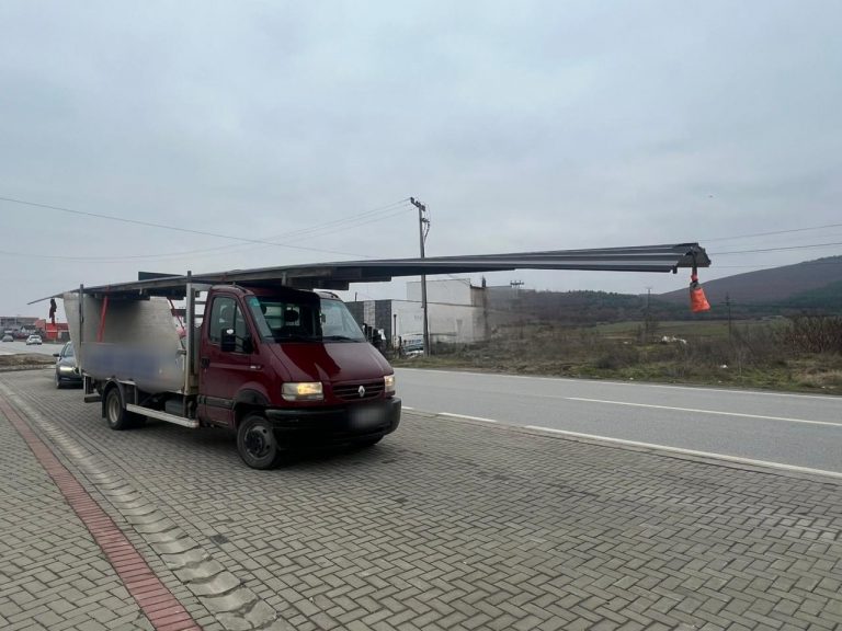 Gjobitet për rrezikim të pjesëmarrësve në komunikacion