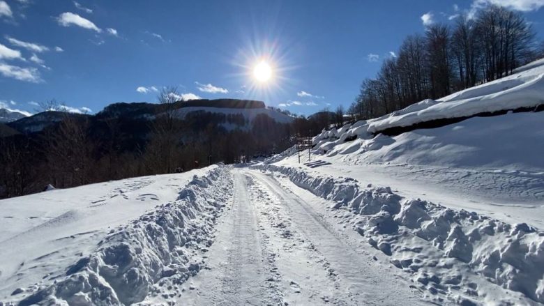 NP “Rrugët e Maqedonisë”: Ekipet janë në terren, po pastrohen rrugët shtetërore