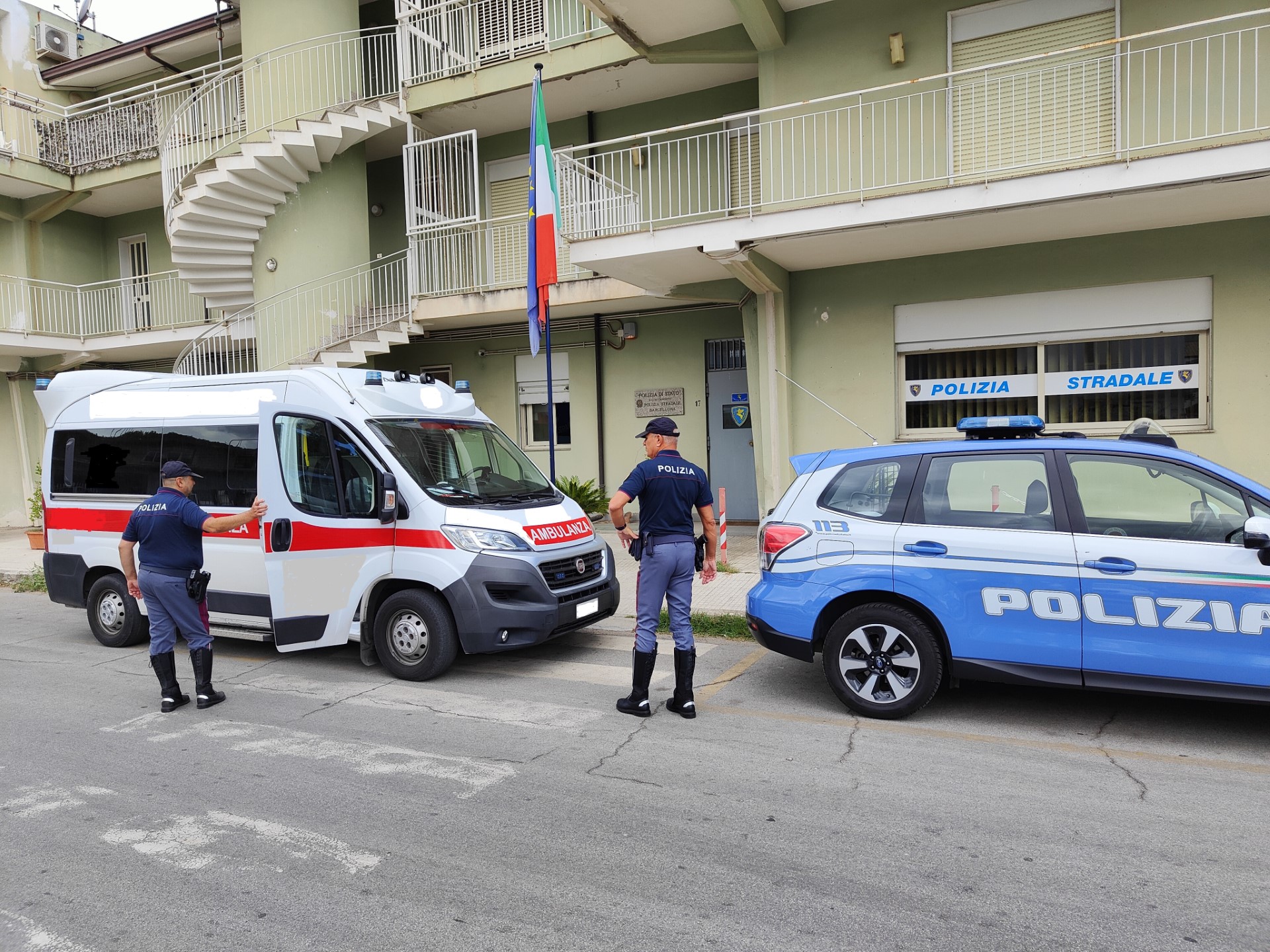 Detaje/ “Zot më prit”… Dy motrat hidhen nga kati i 4, njëra humb jetën! Ngjarja u paralajmërua