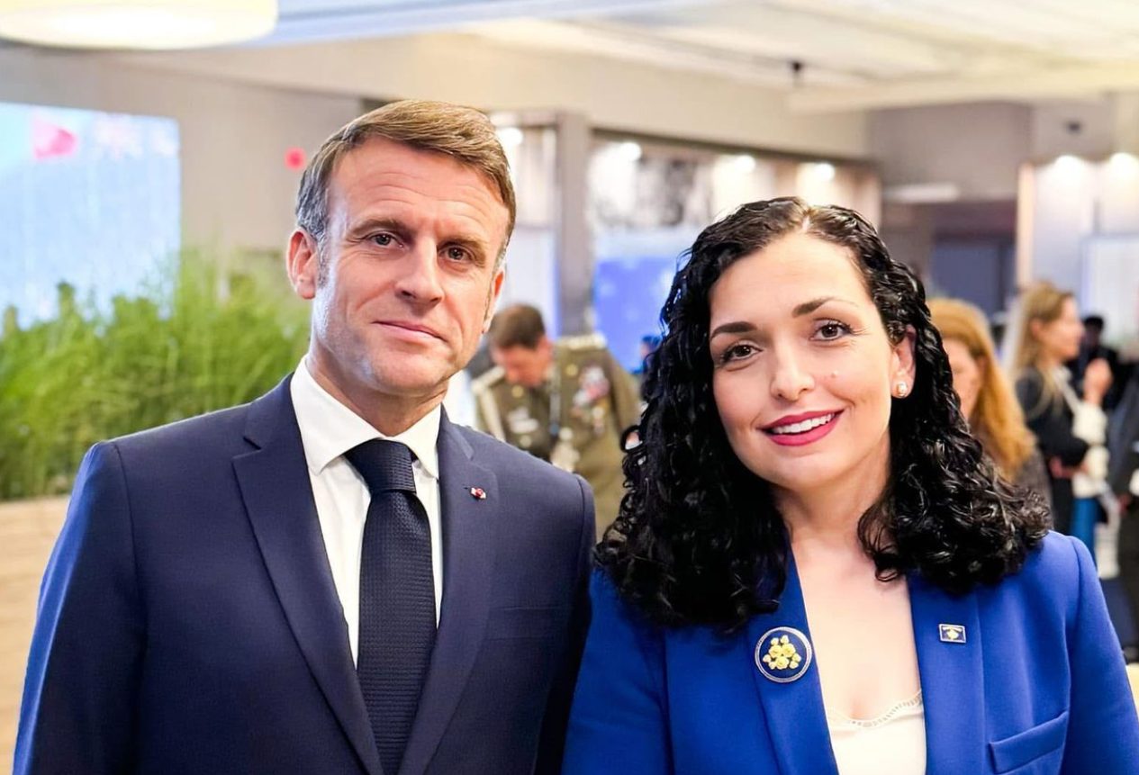 Macron e uron Kosovën për 17-vjetorin e pavarësisë, çfarë thuhet në letër