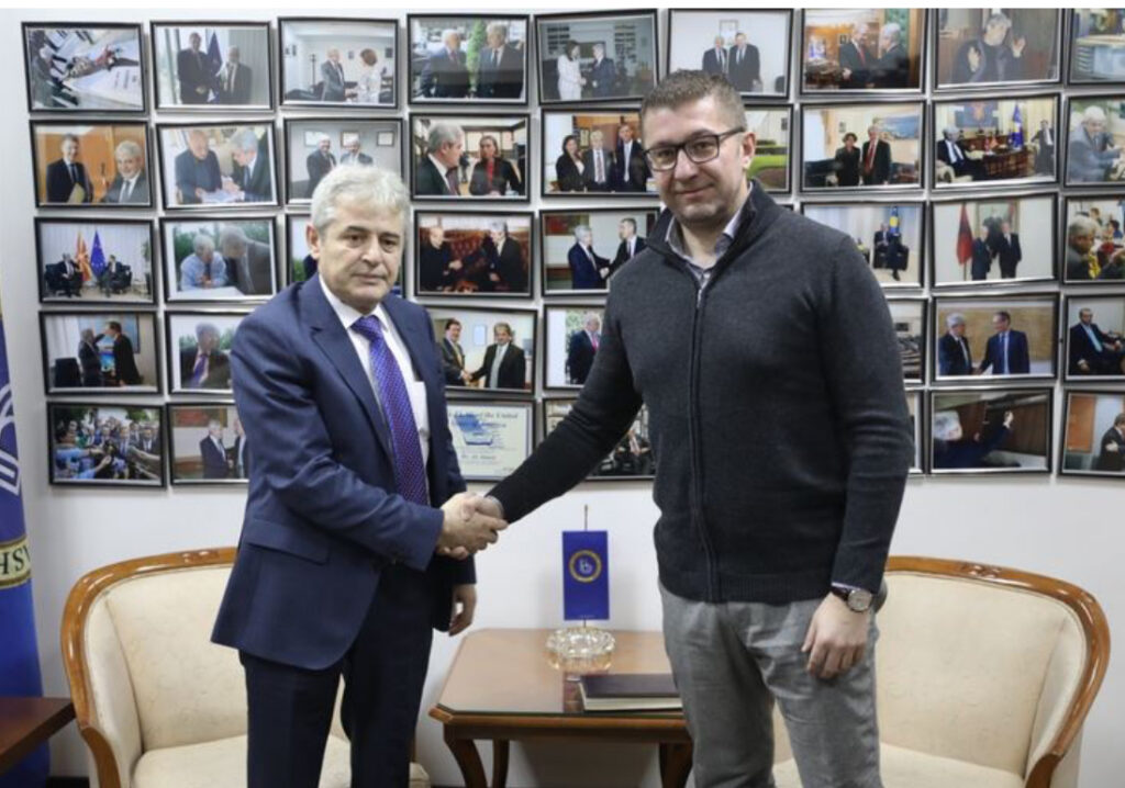 Mickoski thirrje BDI-së: E dini numrin tim, sillni provat për Mexhitin