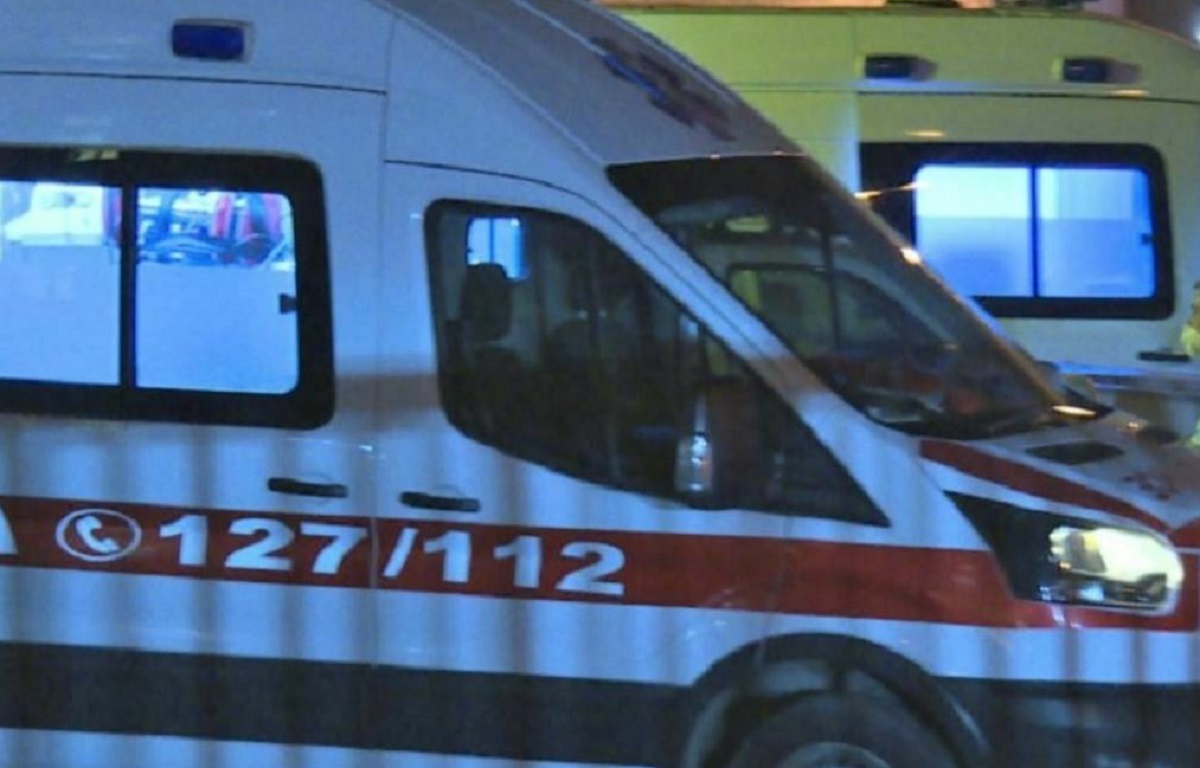 Devoll, 63-vjeçari gjendet i pajetë në ballkonin e shtëpisë së tij