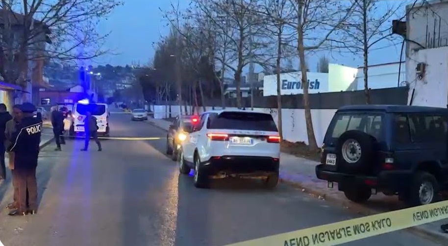 Atentat me armë ndaj të riut në hyrje të Lezhës, dërgohet në gjendje të rëndë drejt Tiranës