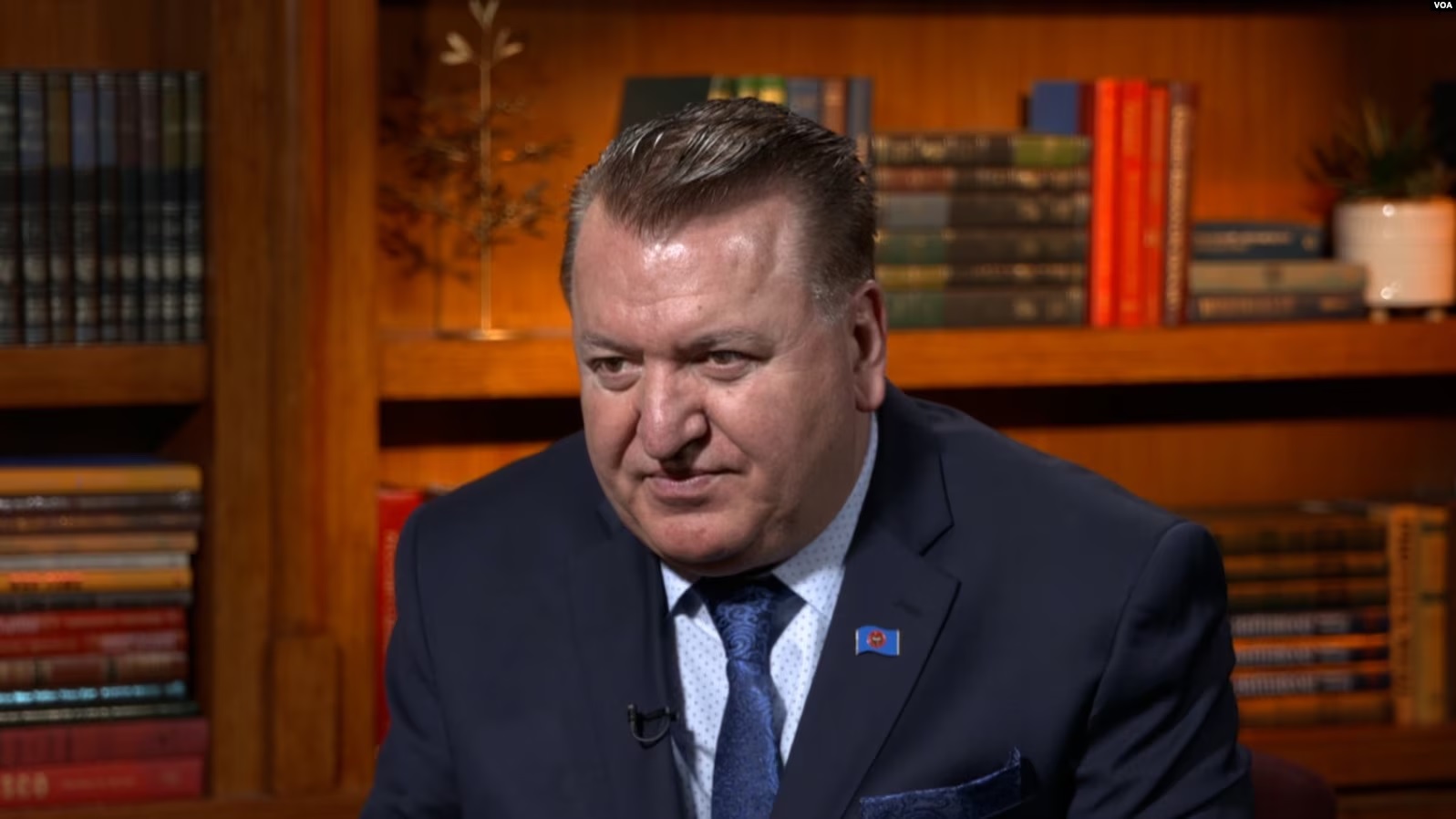 “Vatra” kërkon që Qeveria e re e Kosovës të jetë “shumë më e kujdesshme” në marrëdhëniet me ShBA-në