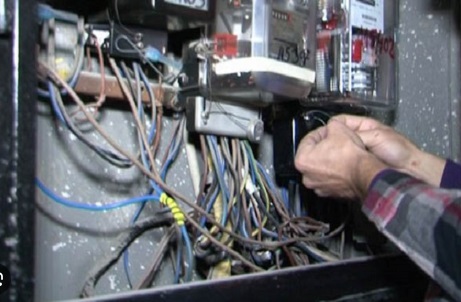 Krujë/ Punëtori 45-vjeçar vdes pas kontaktit me rrymën elektrike