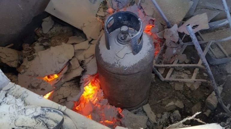 Shpërthen bombola e gazit, përfshihet në flakë apartamenti në Elbasan