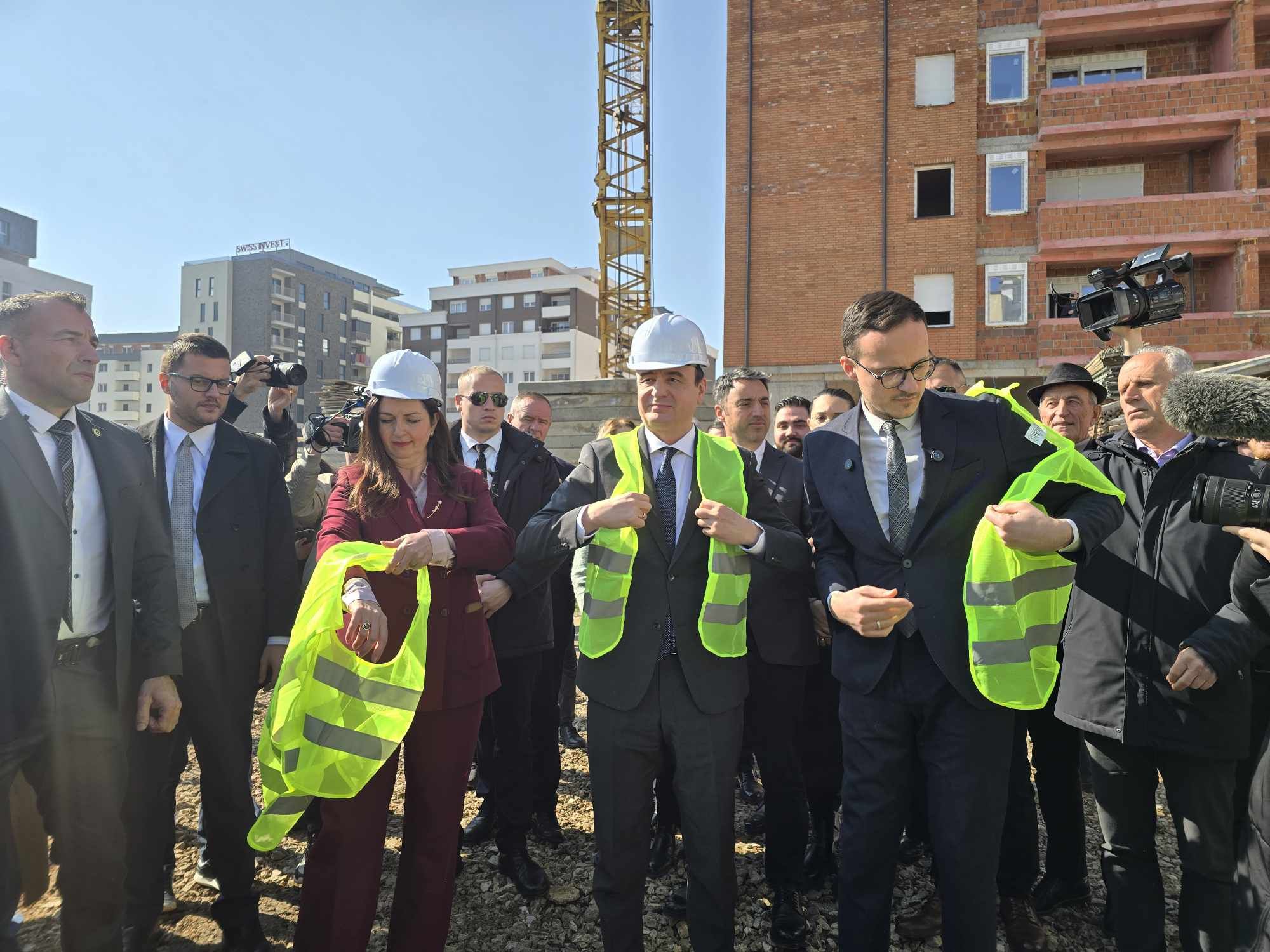Kurti sfidon Prokurorinë nga Gjilani: Iu kam shkruar letër për oraret, ju pres në zyre