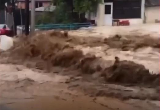 Shtatë muaj pas vërshimeve Qeveria nuk i ka ndarë buxhet Dragashit