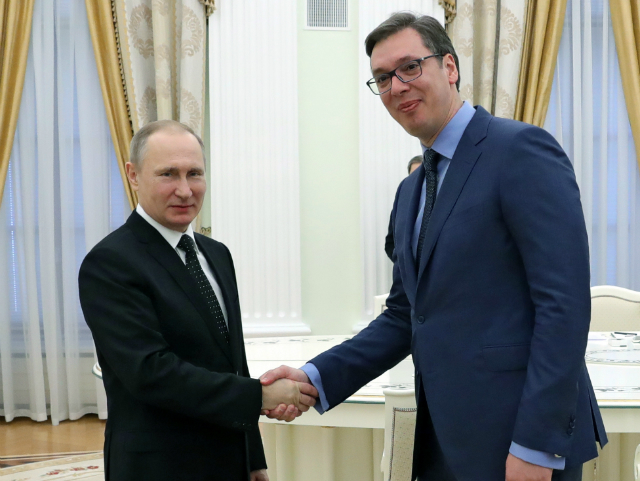 Gjeneralët e Bosnjës paralajmërojnë NATO-n: “Rusia po ndërhyn në Ballkan”