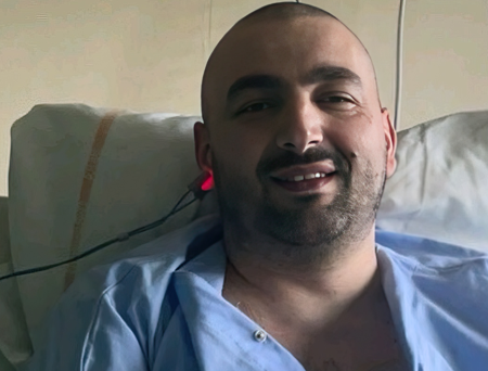 Leucemia akute i rrezikon jetën, Besniku ka nevojë për ndihmën e shqiptarëve