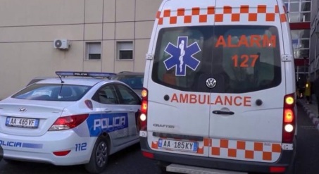 Tragjedi në Tiranë, 23-vjeçari gjendet i varur në banesë nga familjarët