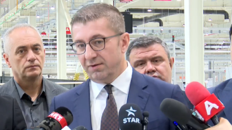 Mickoski: Qeveria është stabile, kemi bashkëpunim të shkëlqyer me Taravarin