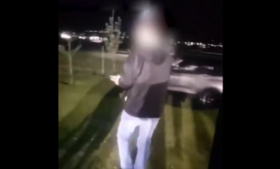 U panë në një video duke shtënë me armë – policia arrestohen dy persona në Mitrovicë