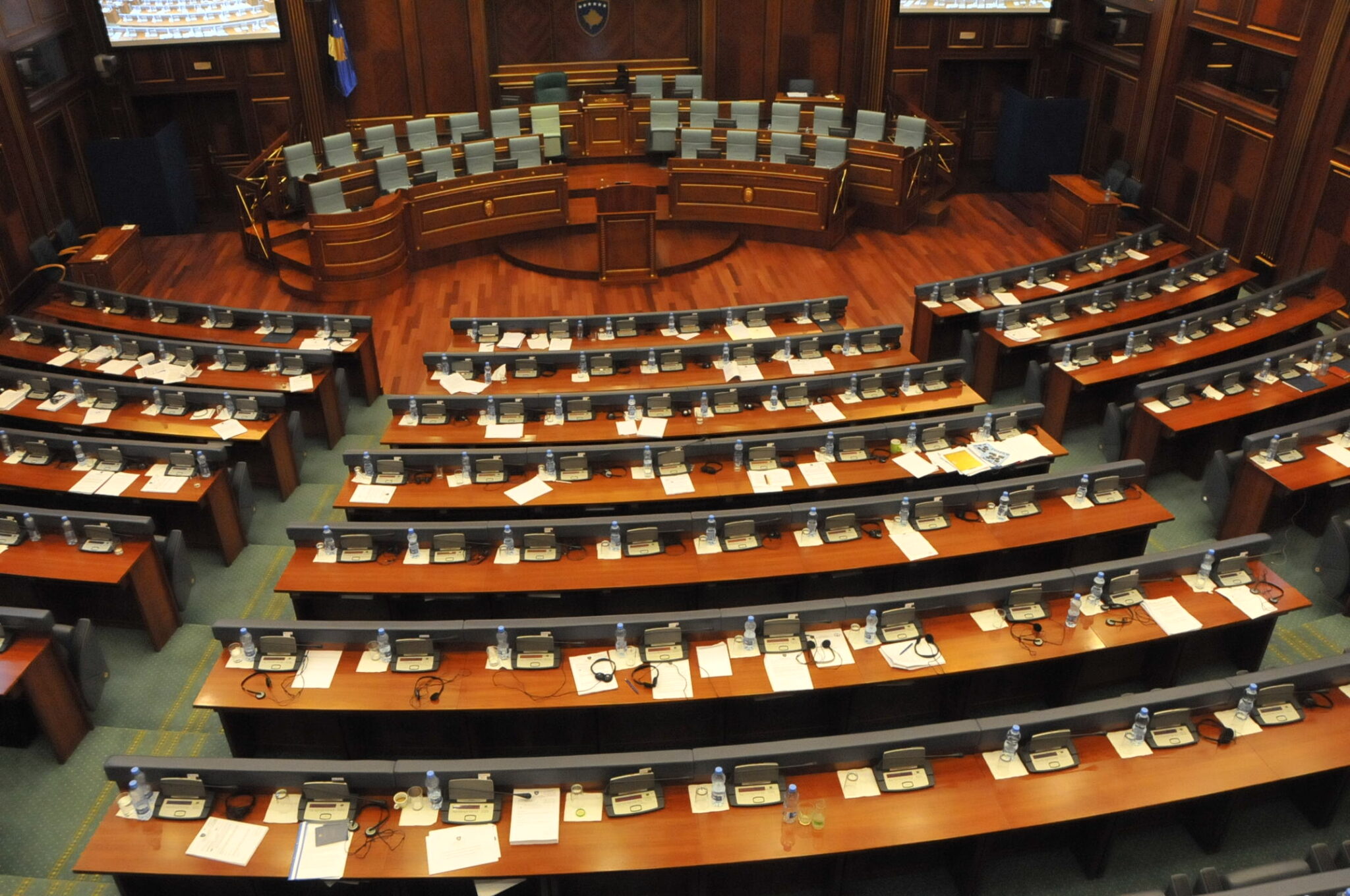 Kuvendi i Kosovës sot e vazhdon seancën konstituive