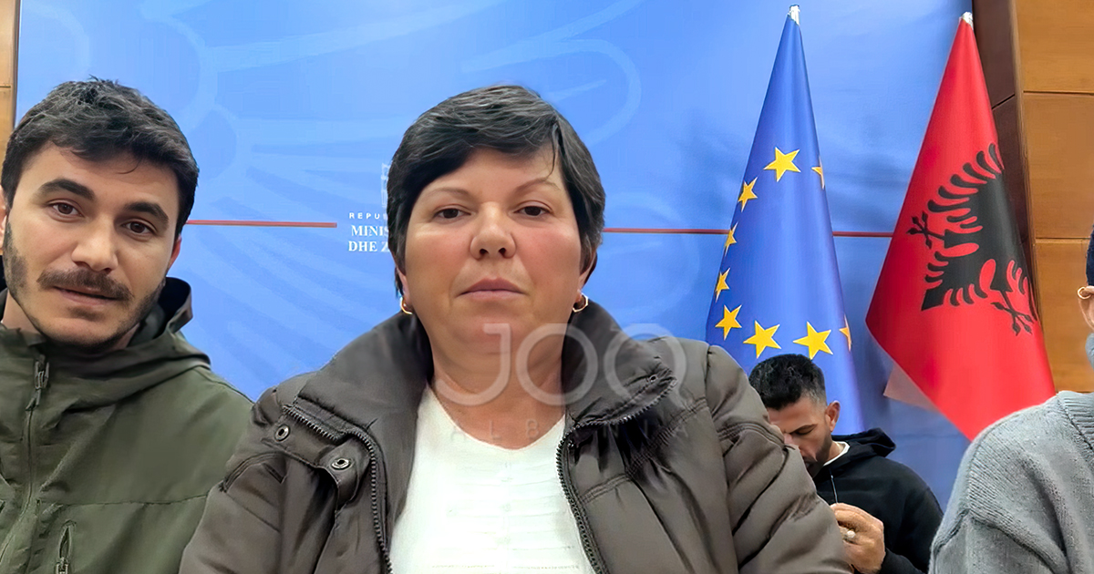 Fermerët e midhjeve të Butrintit futen në grevë urie te Ministria e Bujqësisë