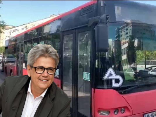Urbanët në Shkodër nuk vijnë në orar, qytetarët: Asnjë shpjegim nga bashkia, po humbasim punën