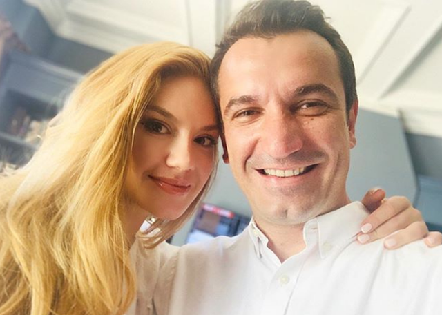 Veliaj xheloz për ish-shoferin e Ajolës: Pse Mandi pyet kur do dalim?!