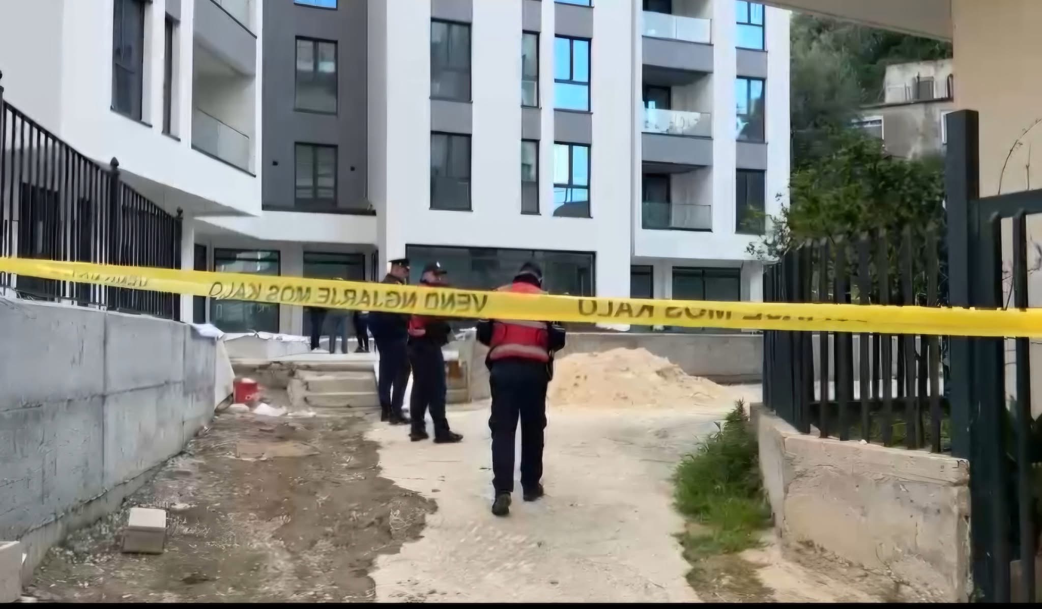 Tronditet Vlora! Vritet me Armë zjarri roja i një objekti në ndërtim