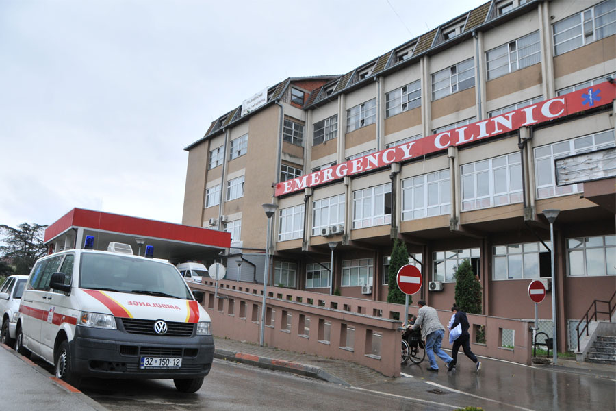 Vdes në QKUK personi që u aksidentua disa ditë më parë në Prishtinë