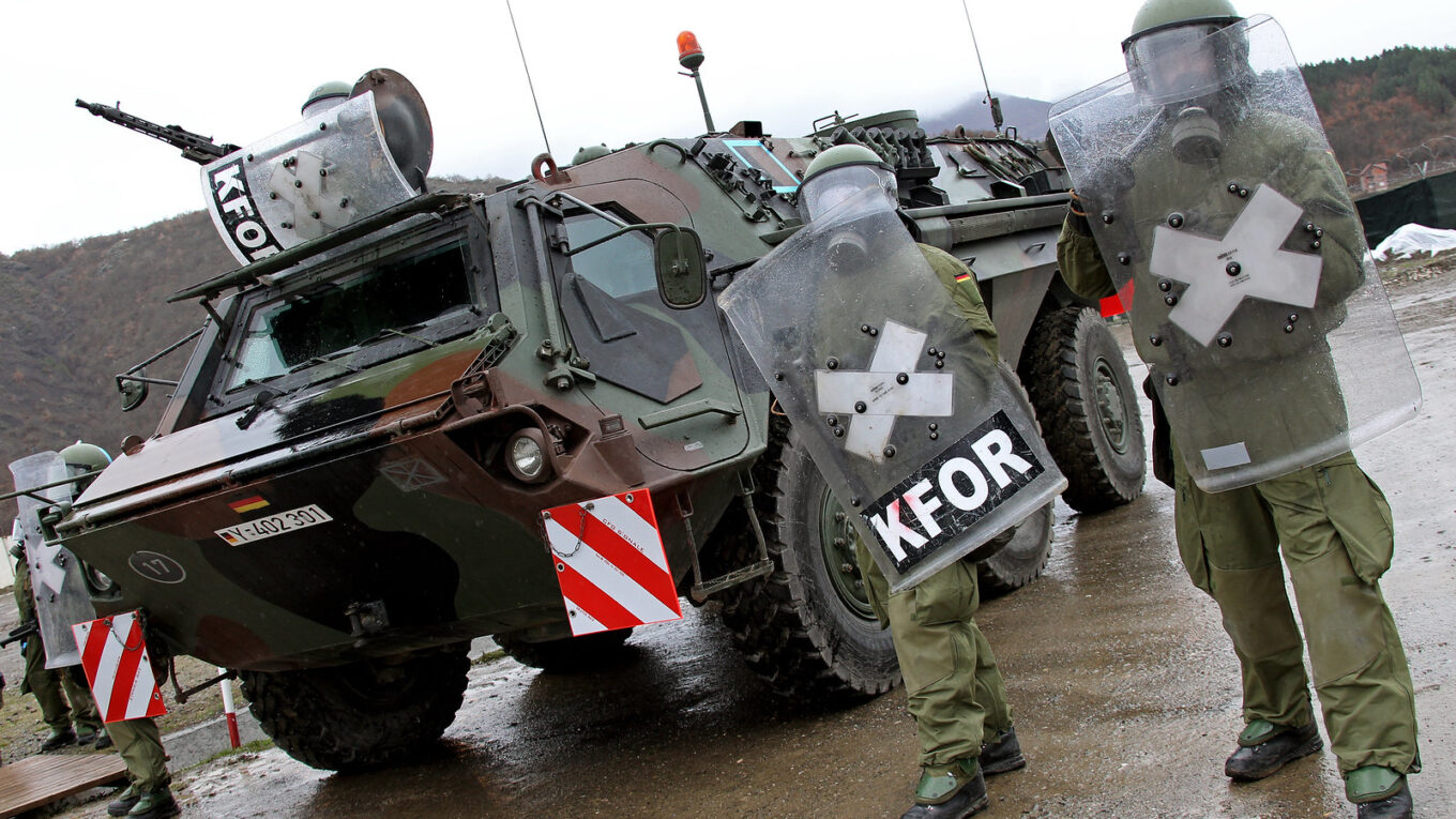 Qeveria gjermane ia vazhdon mandatin Bundeswehrit në Kosovë