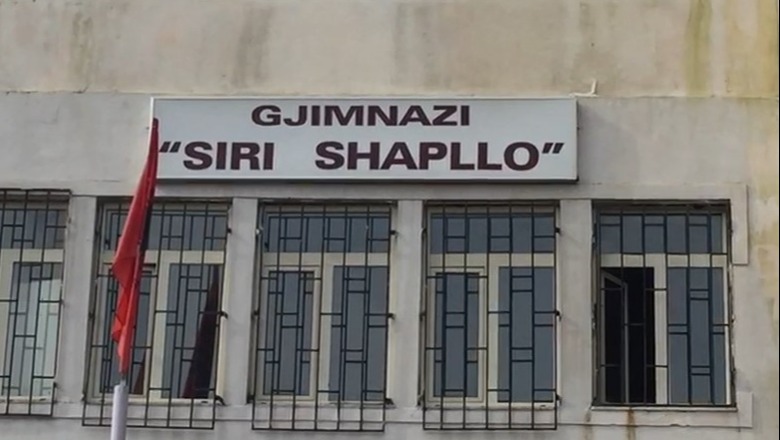 Vuri bast me shokët, 16-vjeçari hidhet nga kati i dytë i gjimnazit