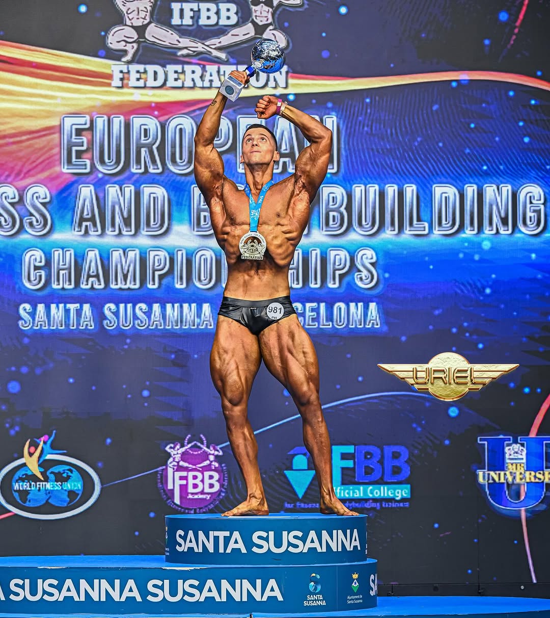 25 vjeçari shqiptar shkruan historinë  shpallet Kampion Absolut në Kampionatin Europian të Bodybuilding