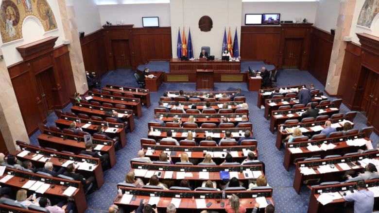 Deputetët e Kuvendit të RMV-së debatuan për ndryshimet në Ligjin për Inspektoratin e përdorimit të gjuhëve