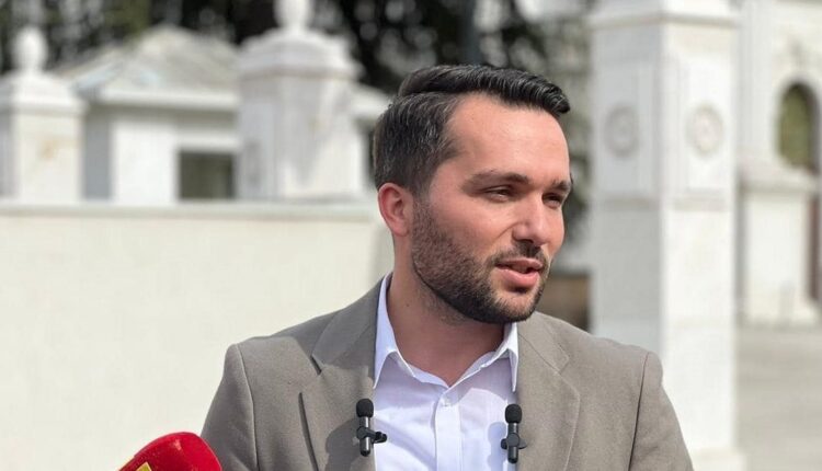 Blerand Ramadani jep dorëheqje