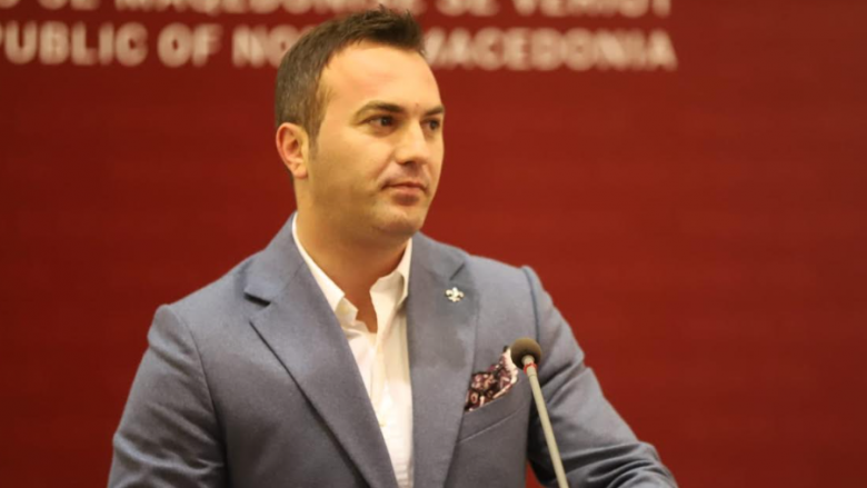 Ademi: Shumica parlamentare po përpiqet t’i heqë statusin e personit juridik Inspektoratit për Përdorimin e Gjuhëve