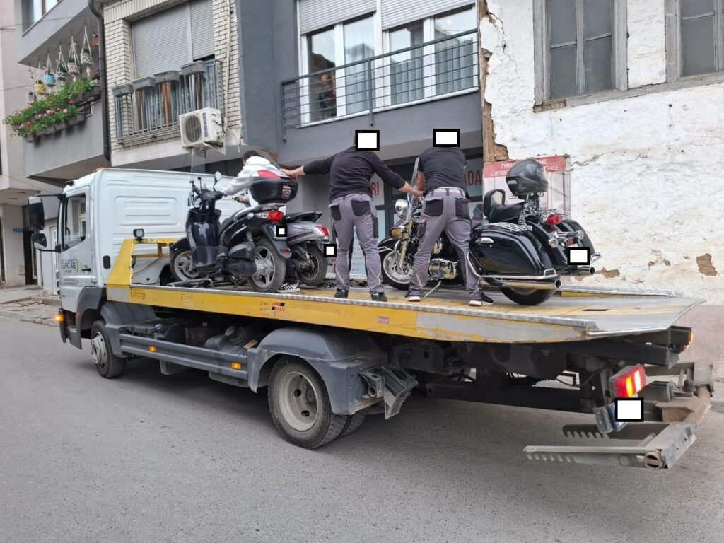Policia në Prizren sekuestron 35 motoçikleta, gjobiten mbi 100 motoristë