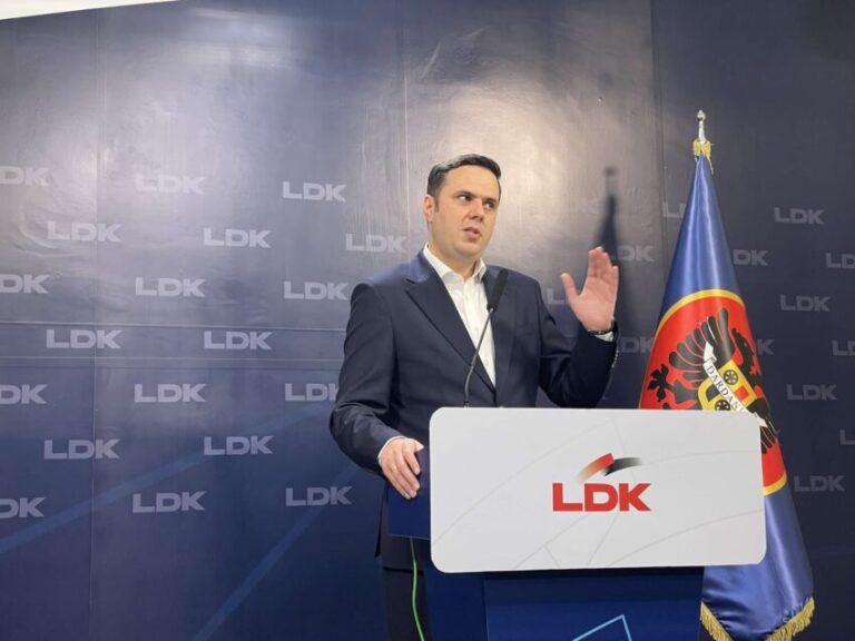Abdixhiku propozon “Qeveri tranzicionale”