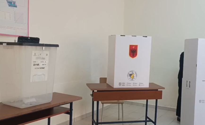 Qytetarja nuk voton dot: Me origjinë nga Burreli, banim në Tiranë dhe qendër votimi në Cërrik