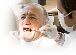 Vdes 63-vjeçari italian pasi shkoi tek dentisti në Tiranë