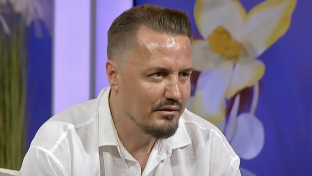 Blero i ri, jetë e re/ Këngëtari ndryshon pas zhgënjimeve në dashuri