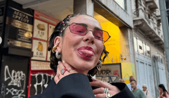 Deborah Keçi argëtohet në Athinë, s’ia ndien për vendimin e GJKKO-së