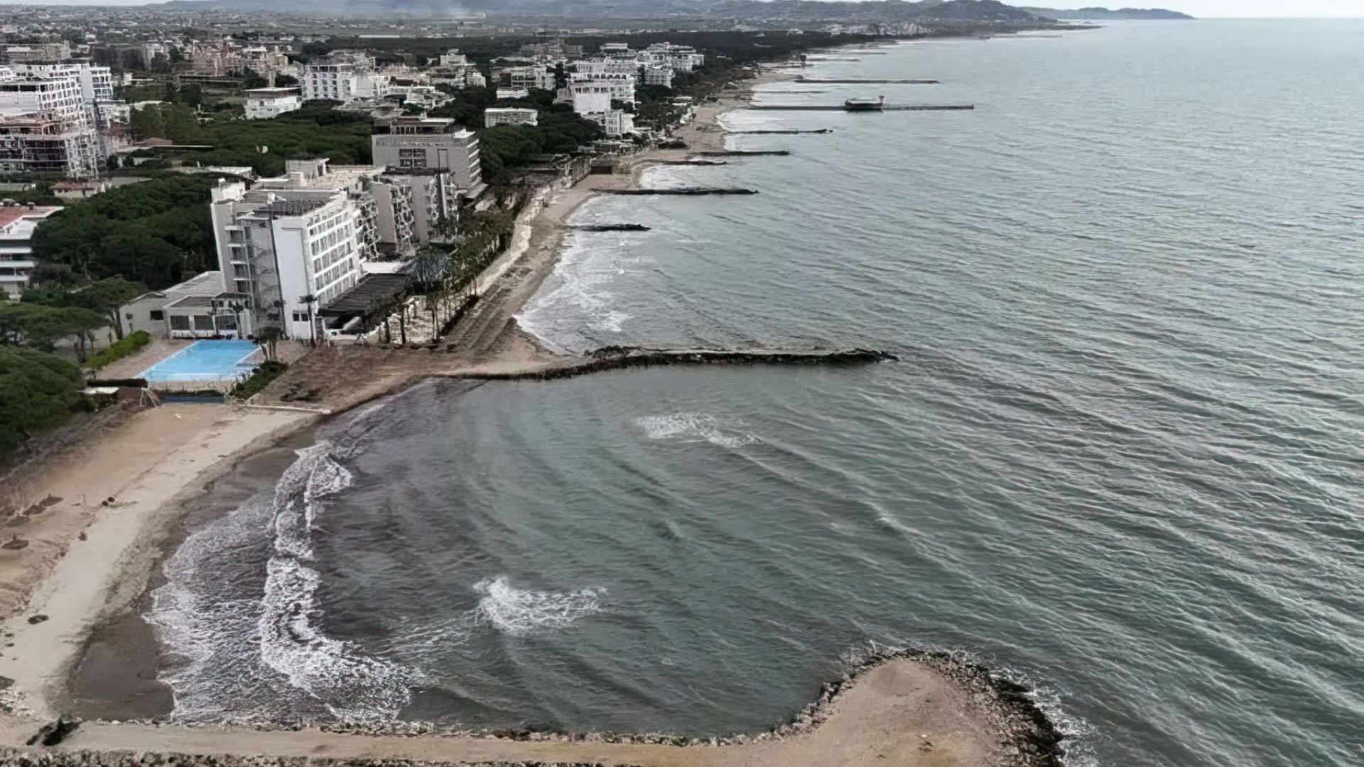 La Repubblica: Erozioni, kërcënim serioz për Shqipërinë, një ishull u zhduk