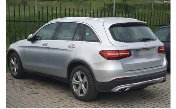 Mercedes i vjedhur në Shtime, policia arreston të dyshuarin në Graçanicë pas disa orësh kërkimi