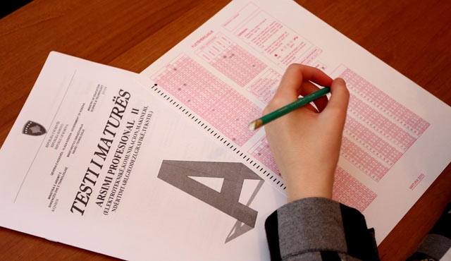 Aplikimi për provimin e maturës vazhdon deri më 12 qershor