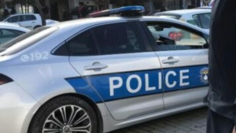 Aksidenti në rrugën Skenderaj-Klinë, nëntë persona të lënduar