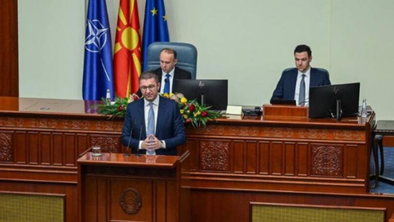 Mickoski, BDI-së: Rrezikoni që partia juaj të futet në “listën e zezë”